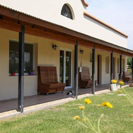 Hotel La Rosaria Henderson Bagian luar foto