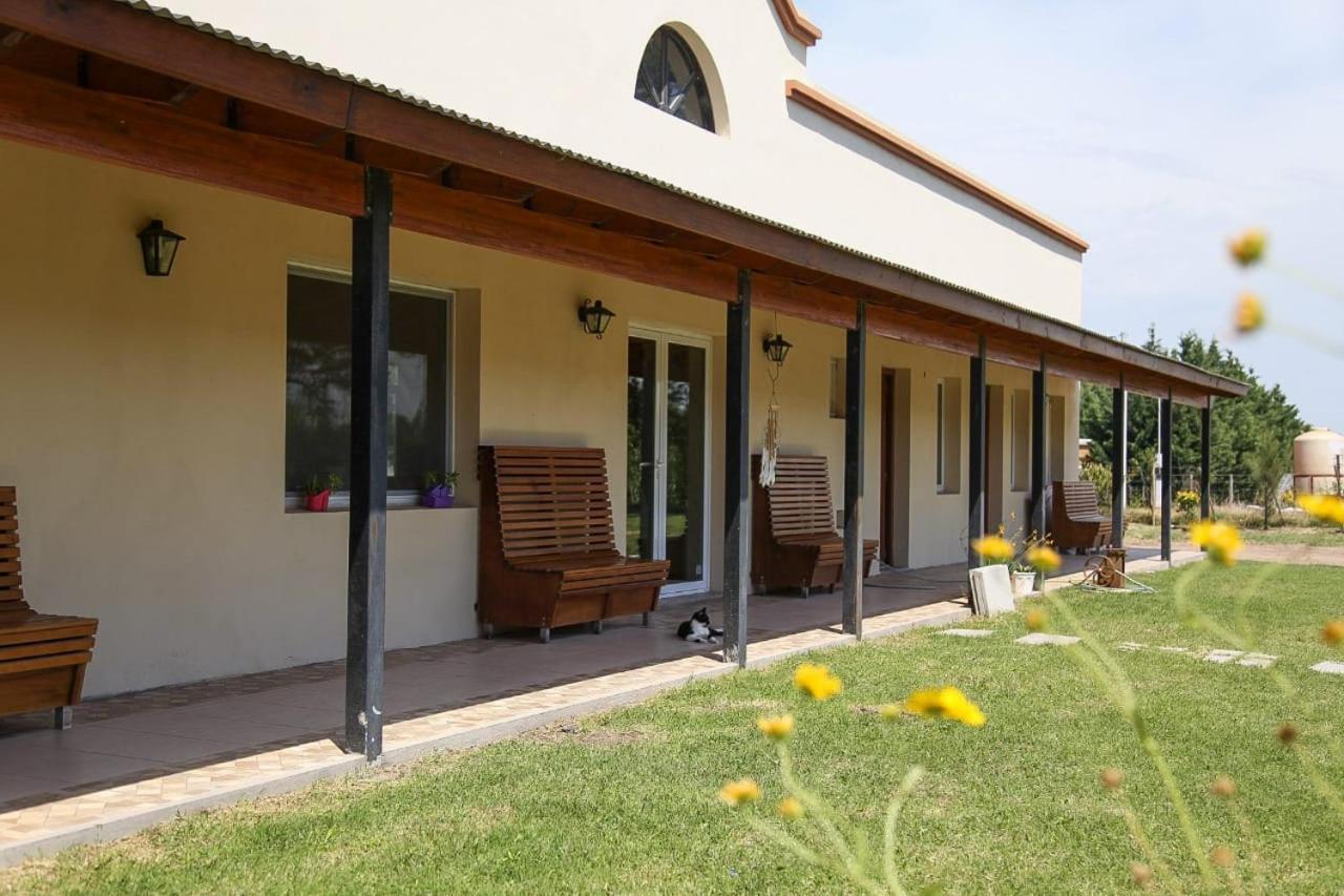 Hotel La Rosaria Henderson Bagian luar foto
